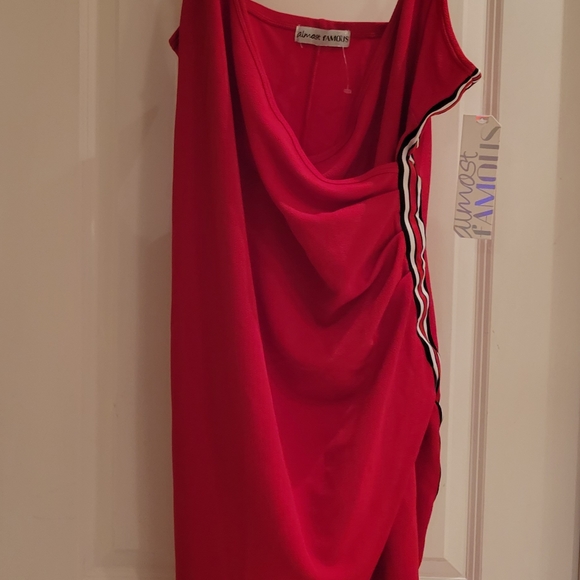 Dresses & Skirts - Red casual dress